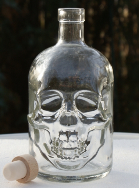 Piratenflasche, 700 mL, Pirat, skull, Totenschädel, inkl. Holzgriffkorken