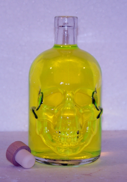 Piratenflasche, 700 mL, Pirat, skull, Totenschädel, inkl. Holzgriffkorken