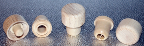 Spout cork plastic 19 mm with wooden cap, spout